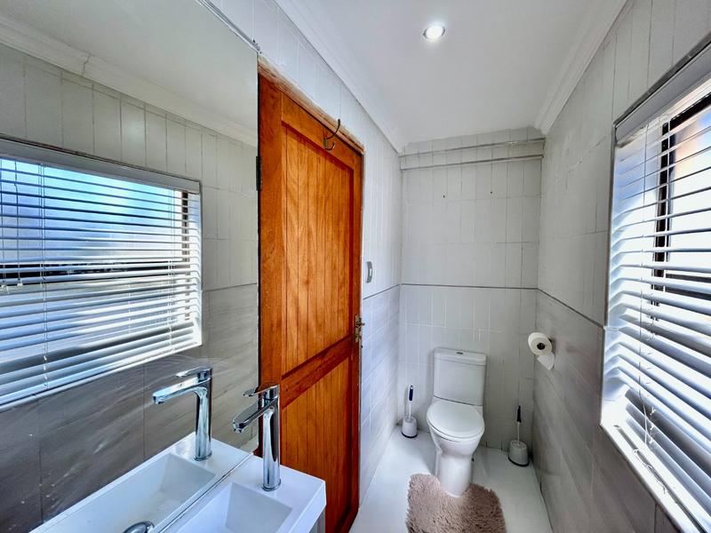 7 Bedroom Property for Sale in Kosmos Ridge North West